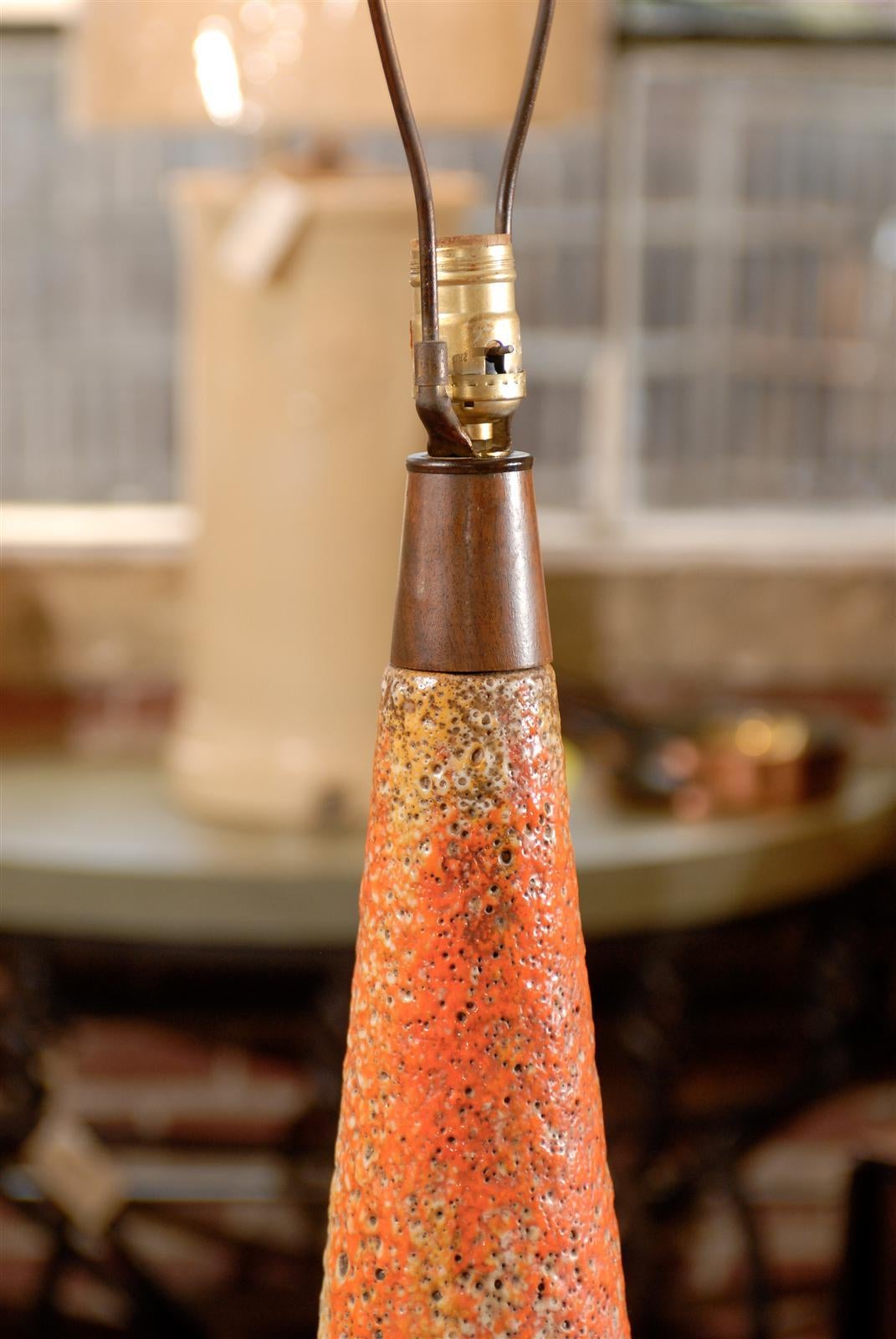 Mid Century Orange Lava Glaze Lamp on a Walnut Base In Good Condition In Atlanta, GA