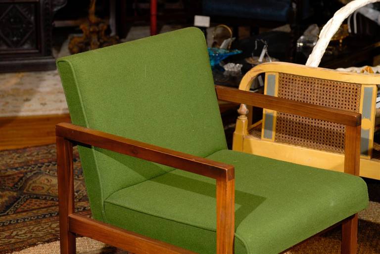 Mid Century Arm Chair In Good Condition In Atlanta, GA