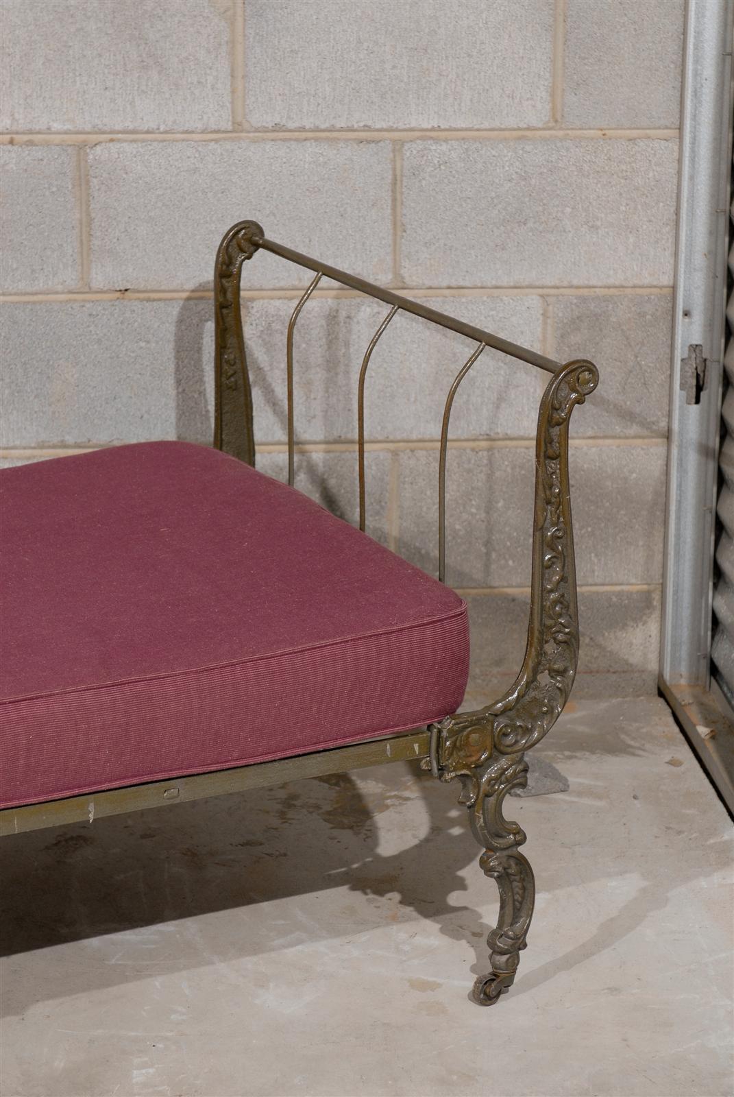 American Victorian Cast Iron Roll Away Day Bed