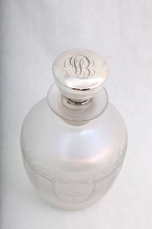 Hawkes/Steuben Sterling Silver and  Verre De Soie Perfume Bottle In Excellent Condition In New York, NY