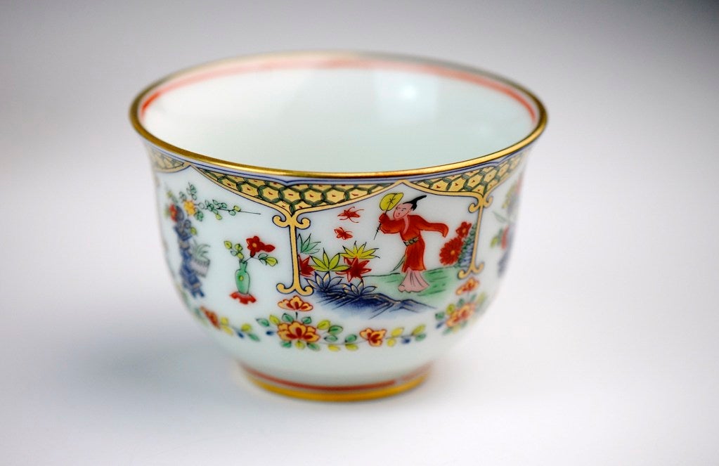 Porcelain Japanese 6-Piece Kai Kai Tea Set with Heraldic Lions For Sale
