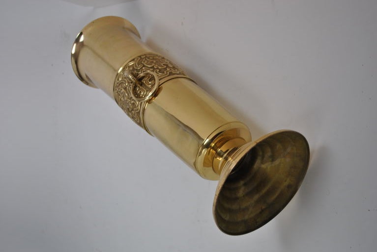 Hammered Brass Vase with Elephant Handles In Excellent Condition For Sale In Blacksburg, VA