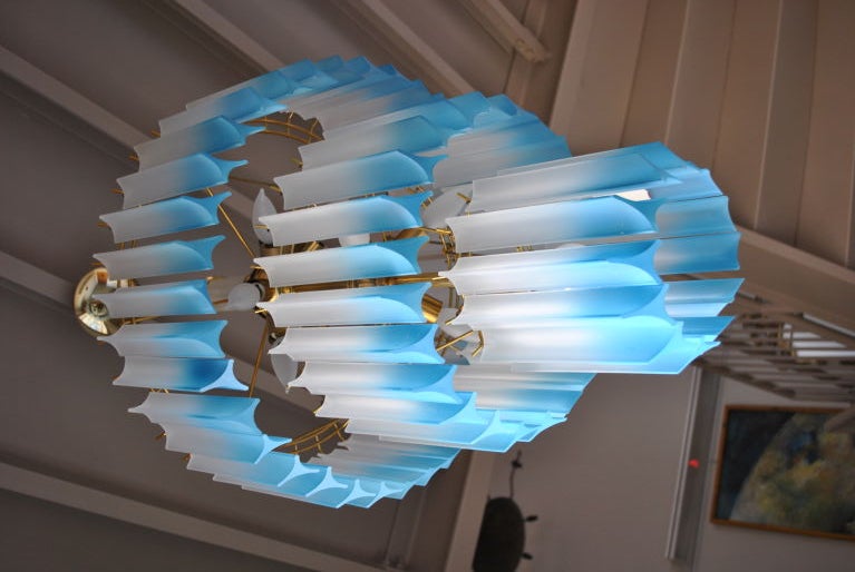 Mid-20th Century Chandelier in the Venini Manner with Frosted Lucite Prisms