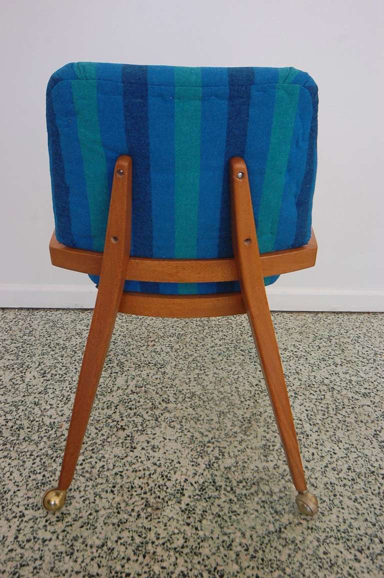Mid-Century Slipper Vanity Chair 2