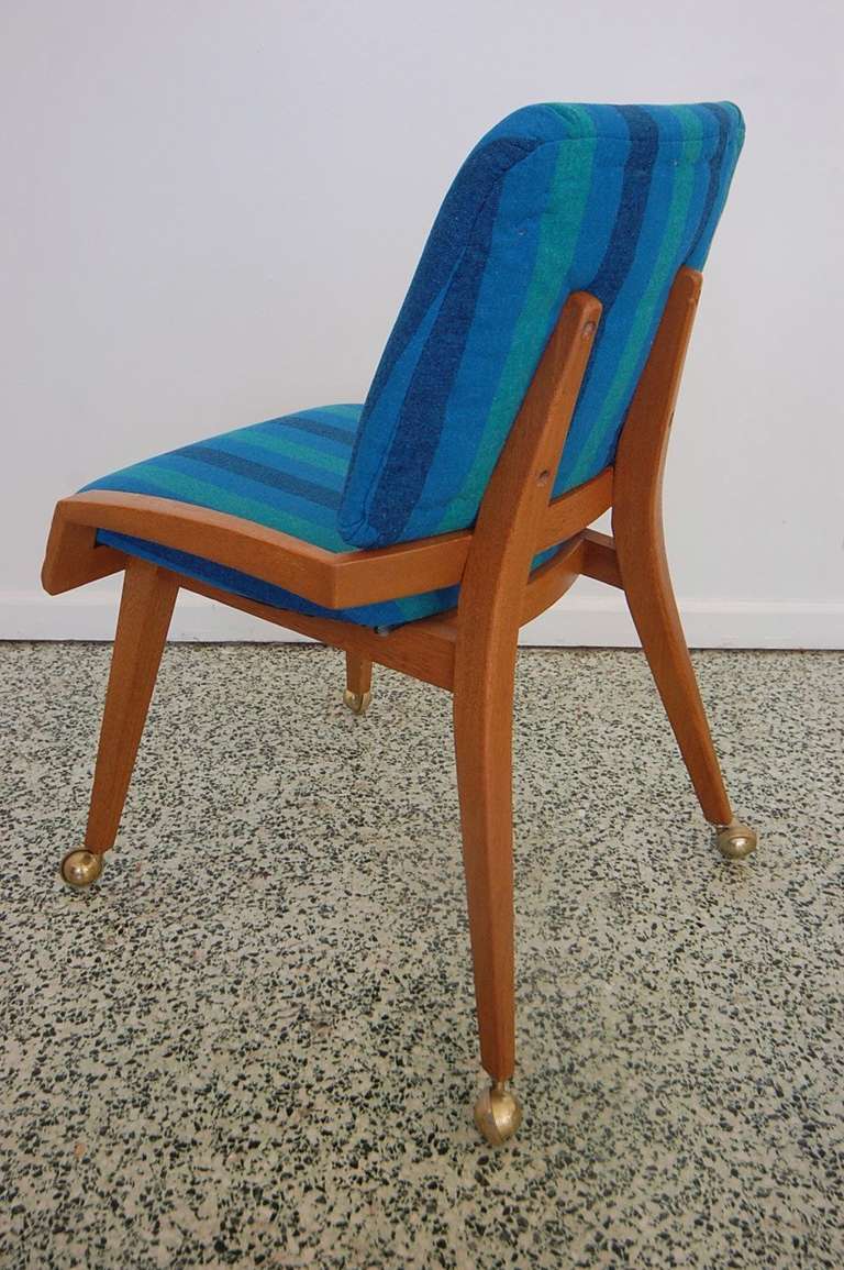 Mid-Century Slipper Vanity Chair 3