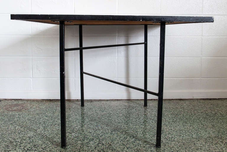 Mid-Century Metal Dining Set In Excellent Condition In St. Louis, MO