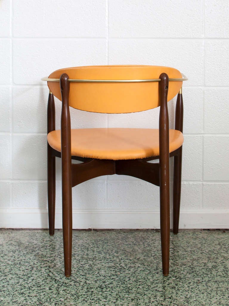 Chaises Dan Johnson 