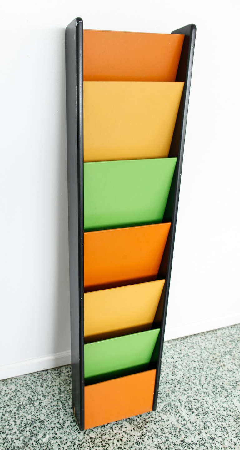 peter pepper products magazine racks