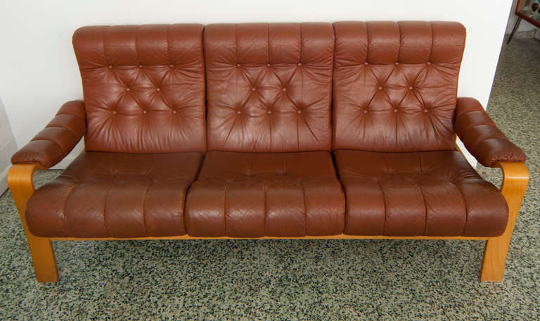 Danish Modern Leather Sofa In Excellent Condition In St. Louis, MO