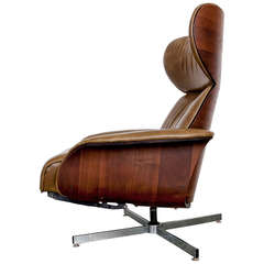 Danish Leather and Bentwood Reclining Lounge Chair by Plycraft