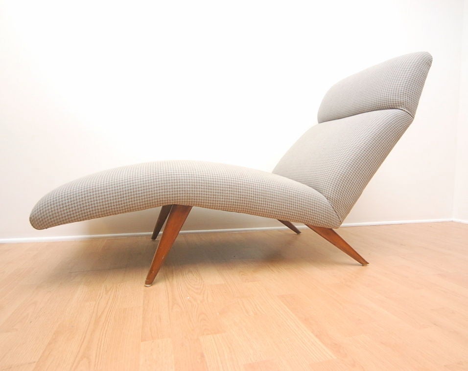 Wood Mid-Century Chaise Lounge Chair Houndstooth Fabric