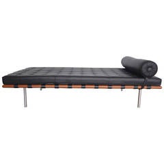 Barcelona Daybed by Mies van der Rohe for Knoll
