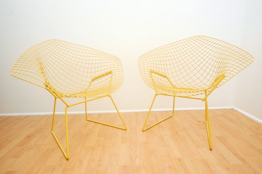 Late 20th Century Pair of Diamond Chairs By Harry Bertoia For Knoll