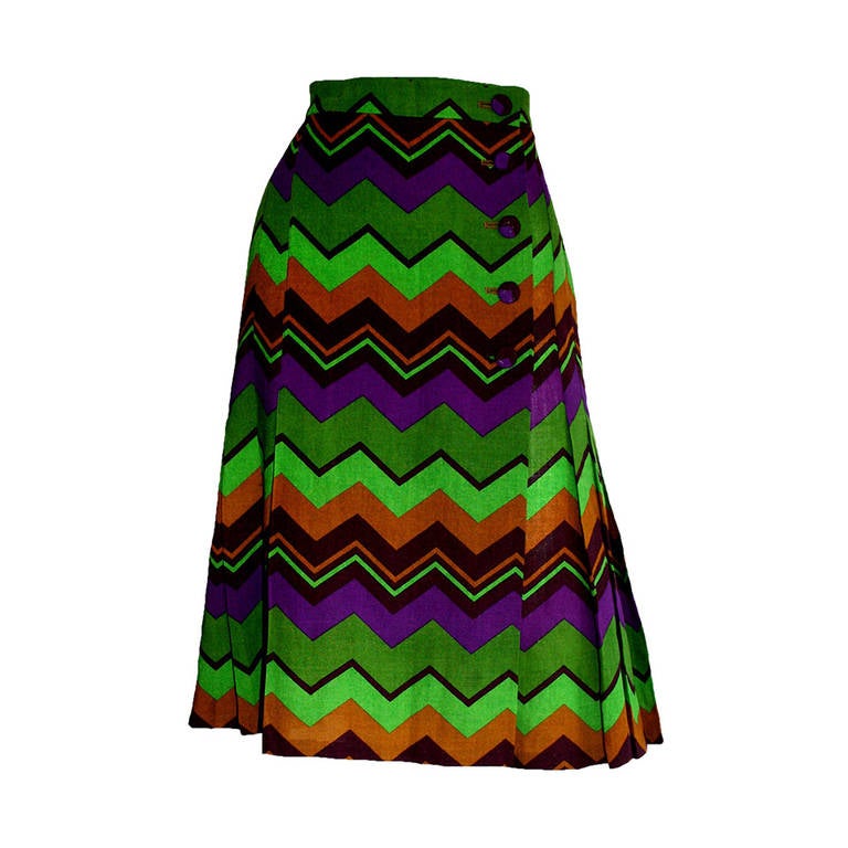 Yves Saint Laurent Vintage Rive Gauche Chevron Print Pleated Skirt For Sale