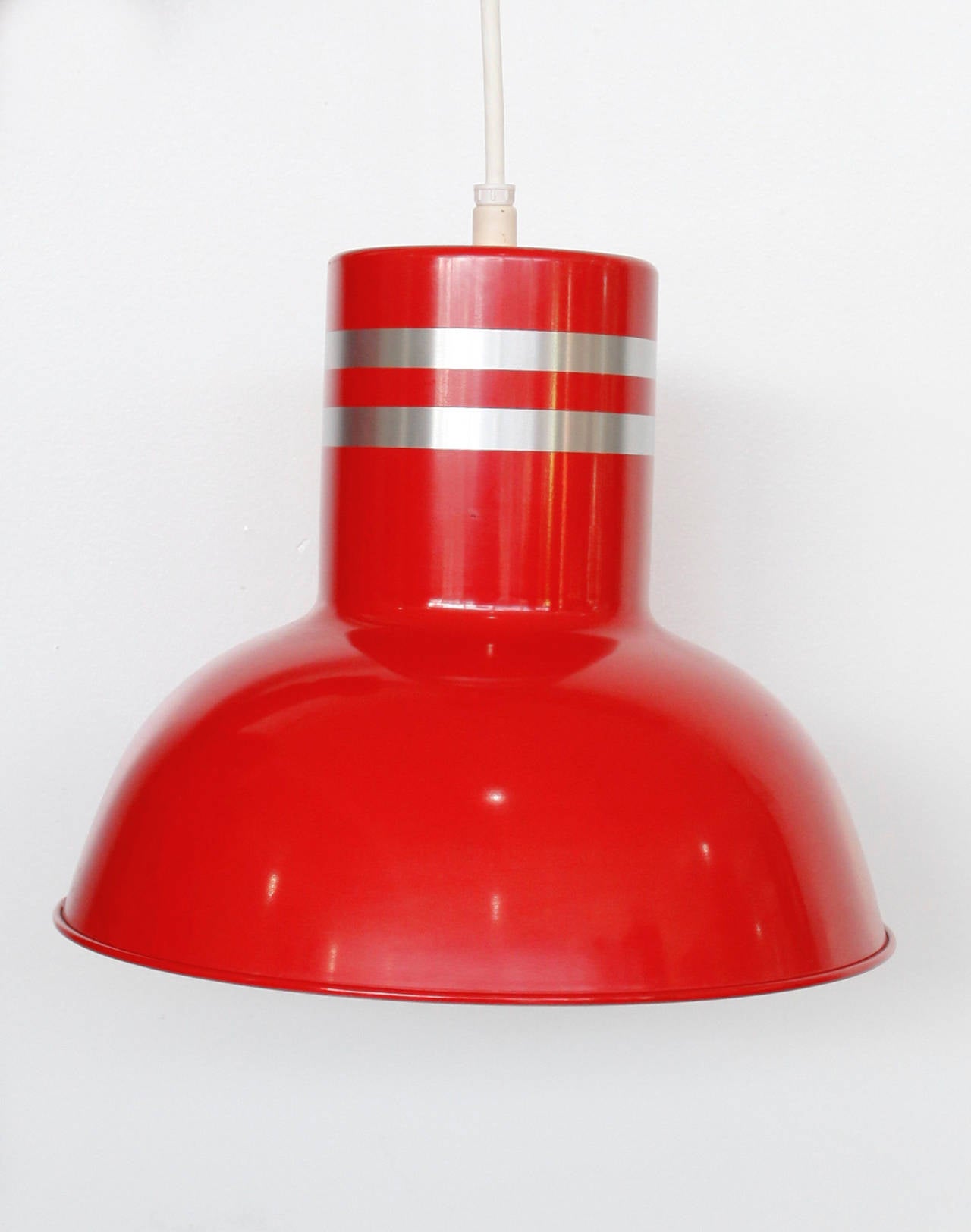 Very nice, bright red lightolier ceiling fixture lamp. Marked with original label. Working condition.