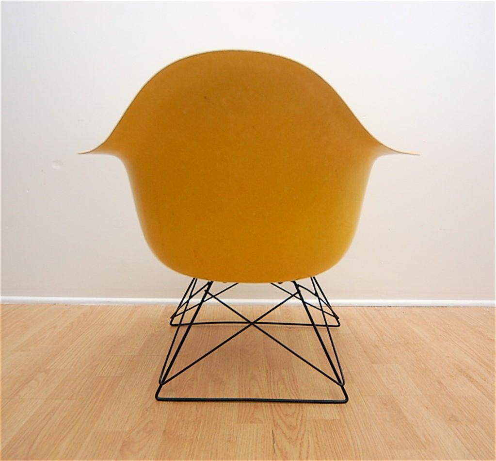 yellow eames chair