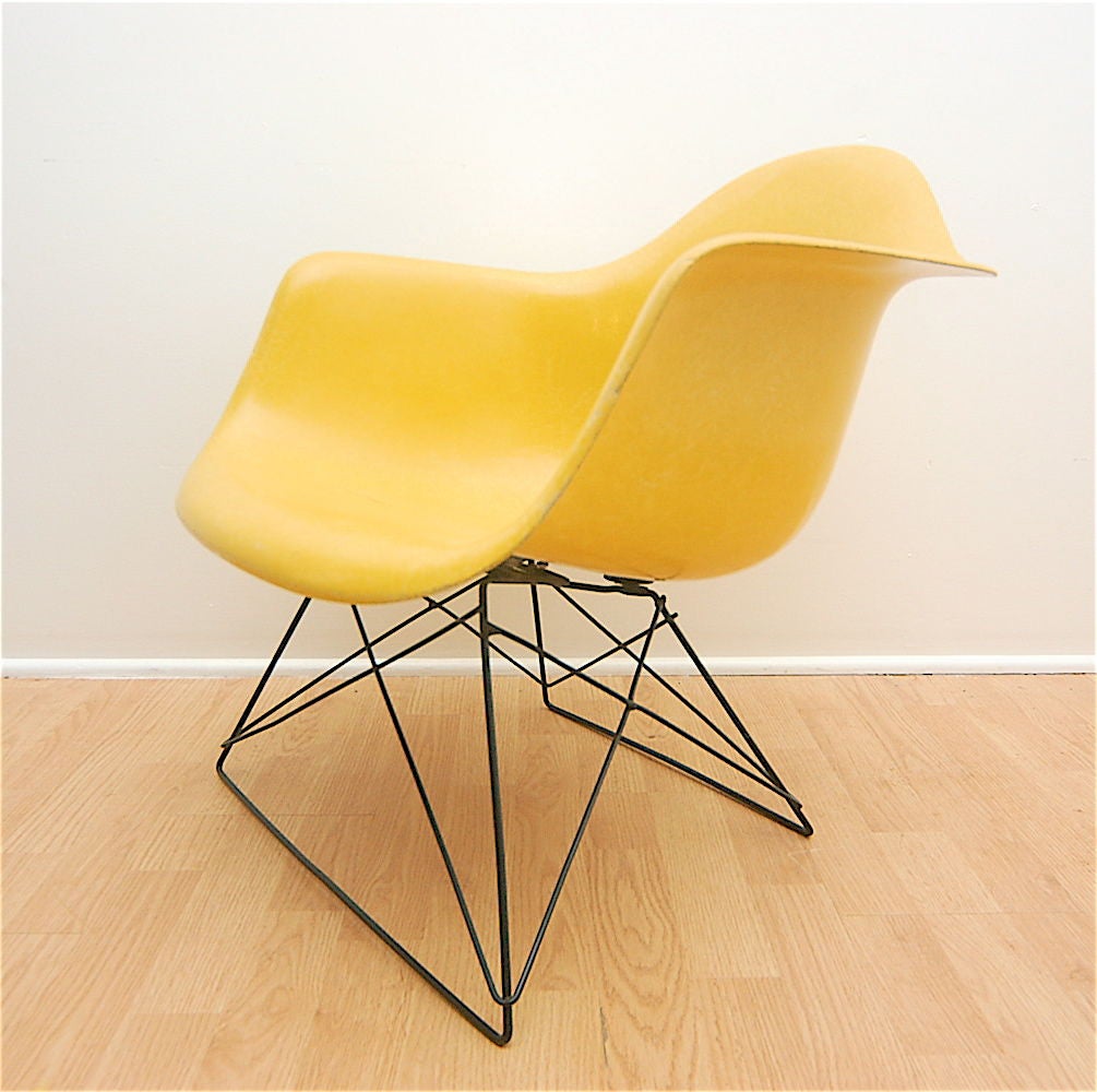 Mid-20th Century Yellow Herman Miller Eames Cat's Cradle Lounge Chair