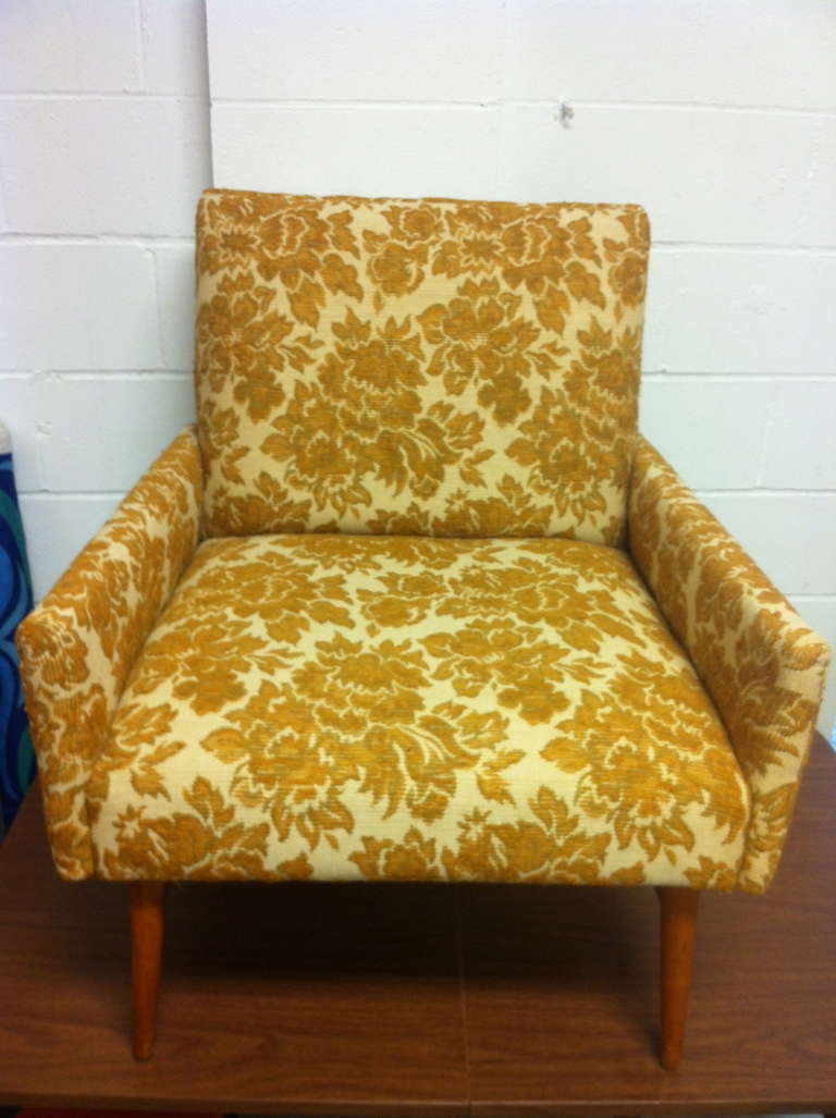 Paul McCobb Dowel Leg Upholstered Armchair In Excellent Condition In St. Louis, MO