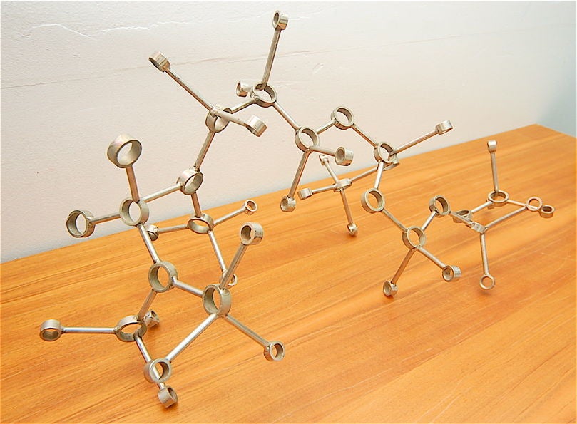 20th Century Saunders Schultz Molecular Chain Metal Sculpture For Sale
