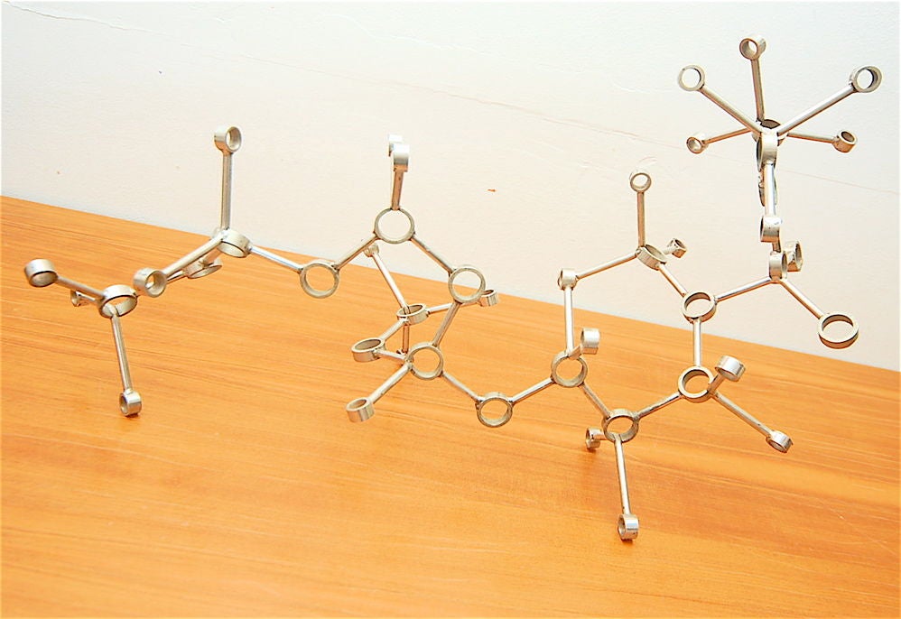 Saunders Schultz Molecular Chain Metal Sculpture For Sale 3