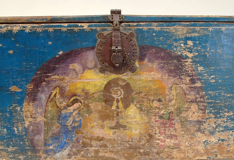 Very Rare Mexican Baroque Painted Chest In Excellent Condition For Sale In San Miguel Allende, GTO