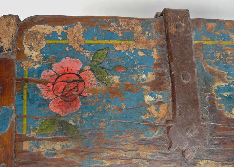 Very Rare Mexican Baroque Painted Chest For Sale 5