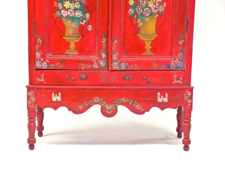 Mexican Tall Lacquered  Cabinet from Olinala For Sale 1