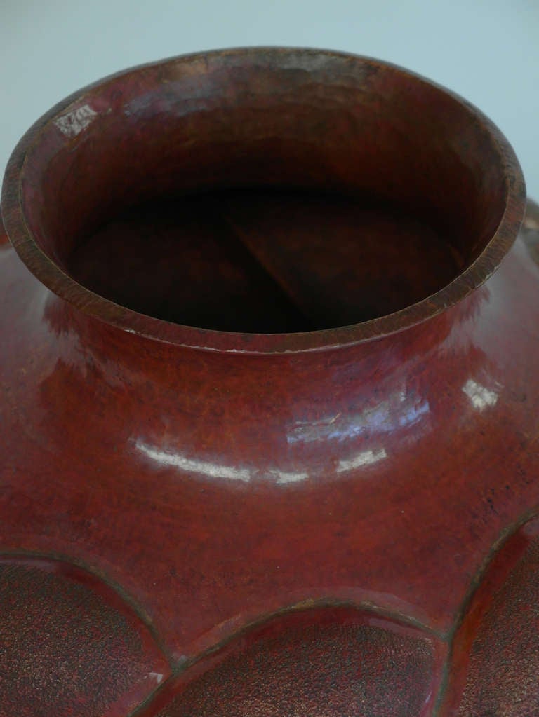 Large Santa Clara del Cobre Copper Vase In Excellent Condition In Chicago, IL