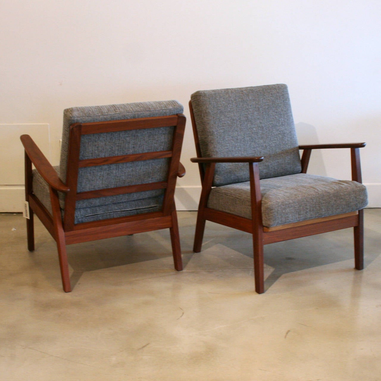 Mid-Century Modern Vintage Danish Teak Lounge Chair