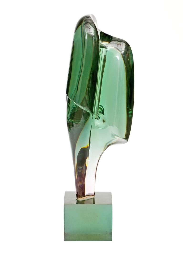 Américain Superbe sculpture en Lucite des années 70 réalisée par Henry Guerriero