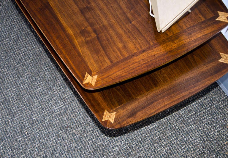 Table basse en noyer du milieu du siècle - extensible Excellent état à Crockett, CA