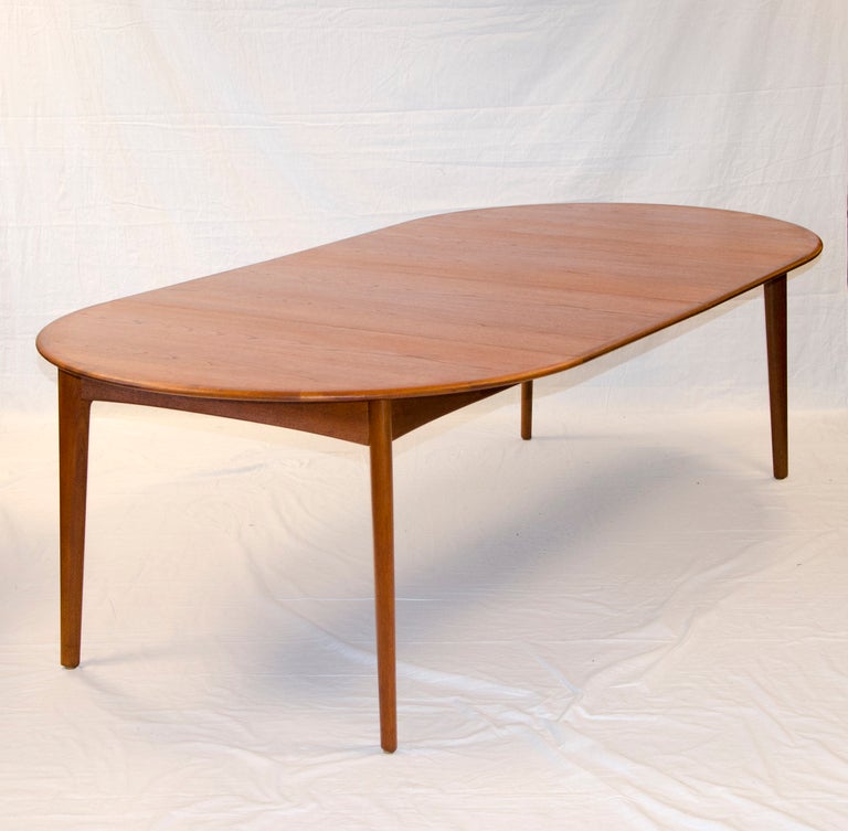 danish round dining table