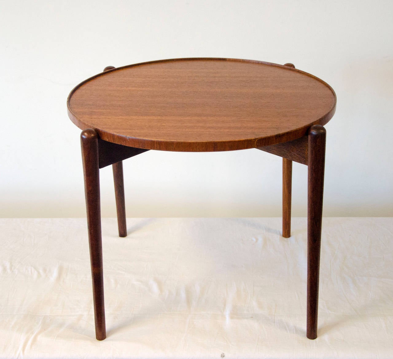 Small Round Teak Accent Table At 1stdibs Small Round Teak Accent Table 2