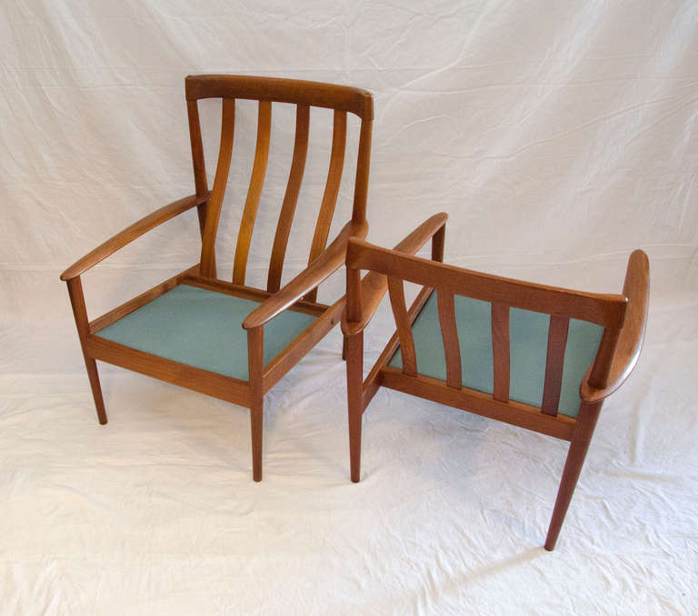 20th Century Mid Century Pair of Teak Lounge Chairs & Ottoman - Grete Jalk