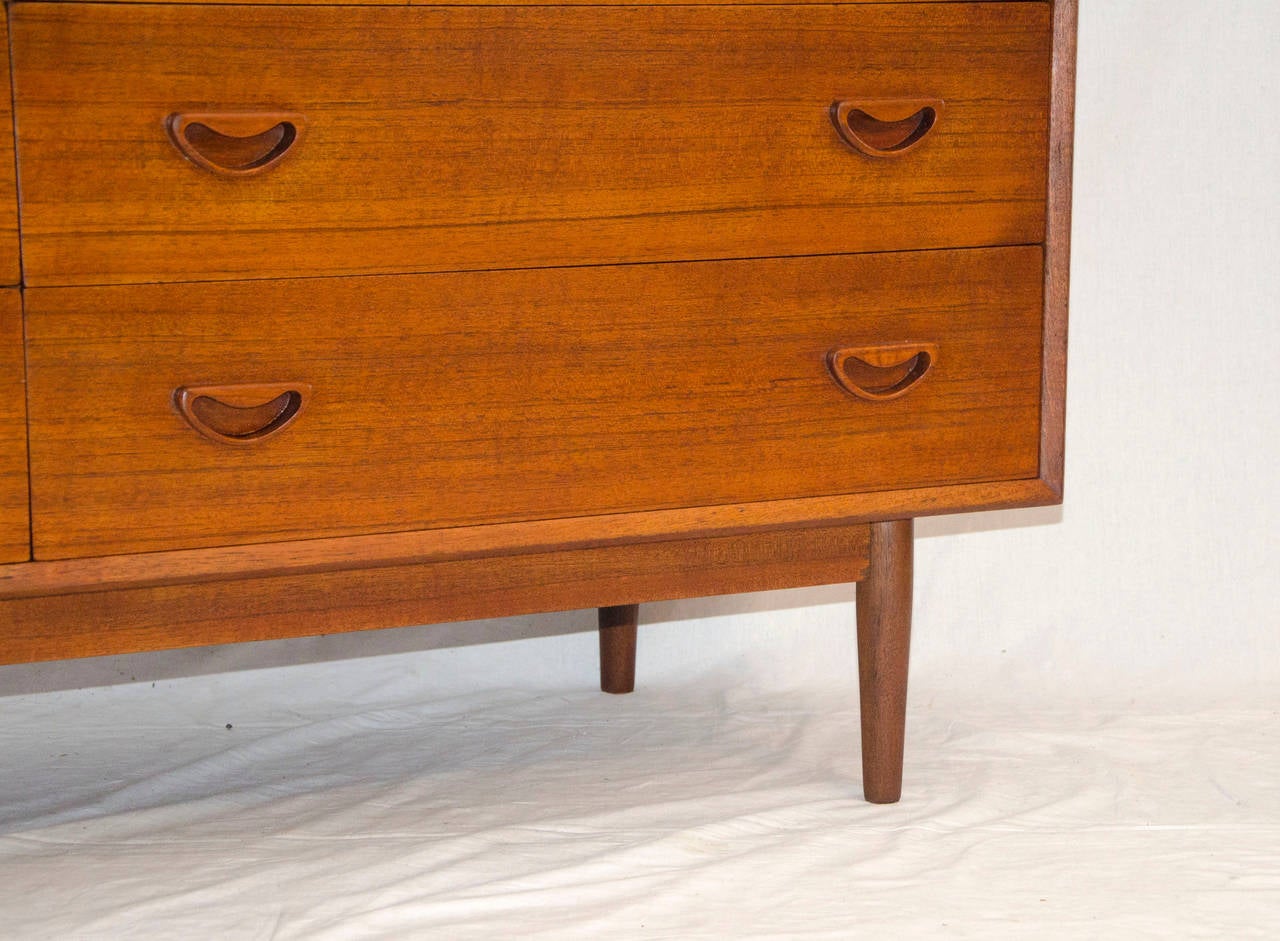 Mid Century Danish Teak, Eight-Drawer Low Dresser In Good Condition In Crockett, CA