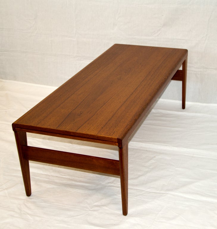 Formica Danish Teak Coffee, Cocktail Table With Extensions - Kai Kristiansen