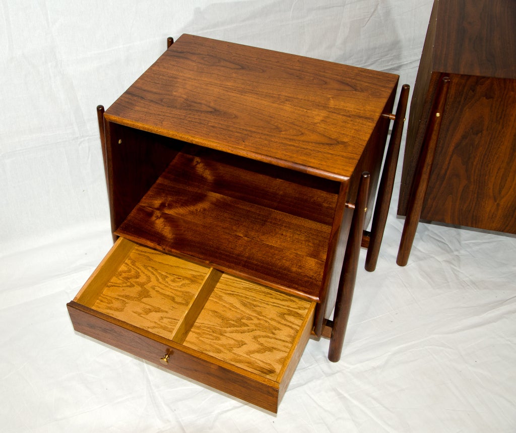 Pair of Walnut Mid Century Night Stands by Drexel 2