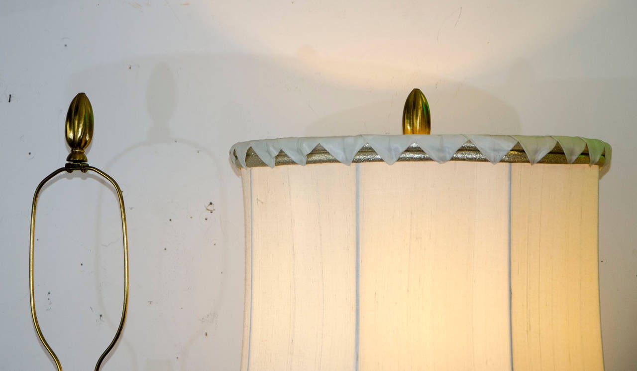 20ième siècle Paire de lampes en verre du milieu du siècle:: Hollywood Regency