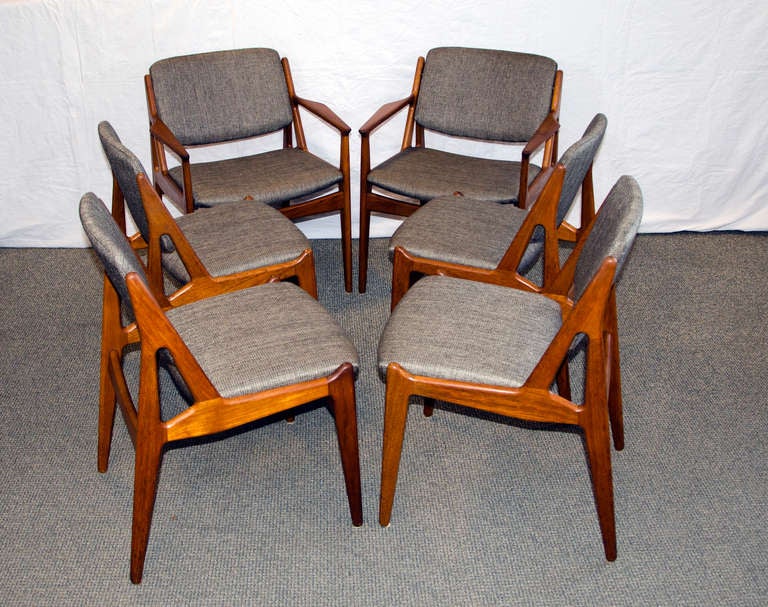 Mid-Century Modern Danish Teak Swivel Back Dining Chairs Set of 6 Arne Vodder