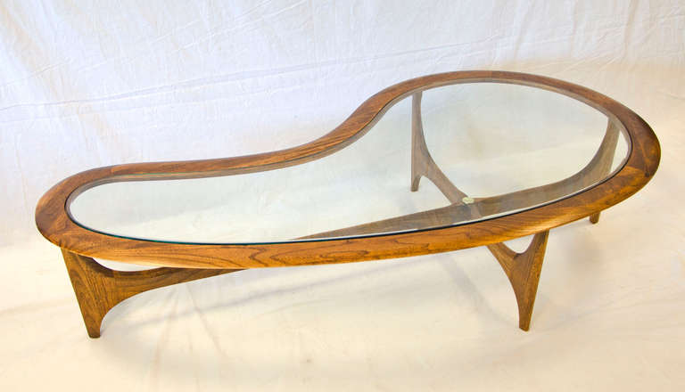 American Cocktail Table in Organic Shape