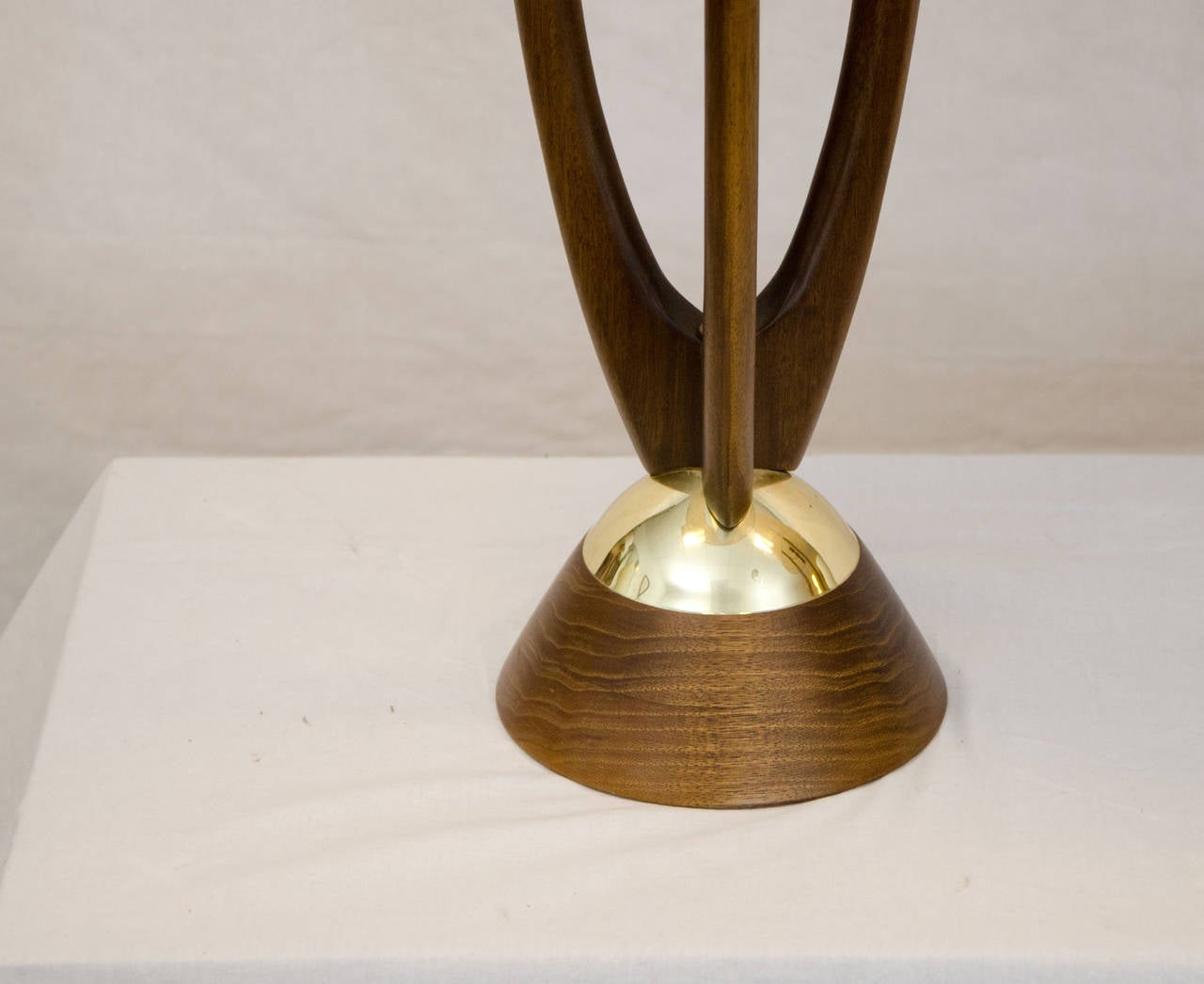 modeline table lamp