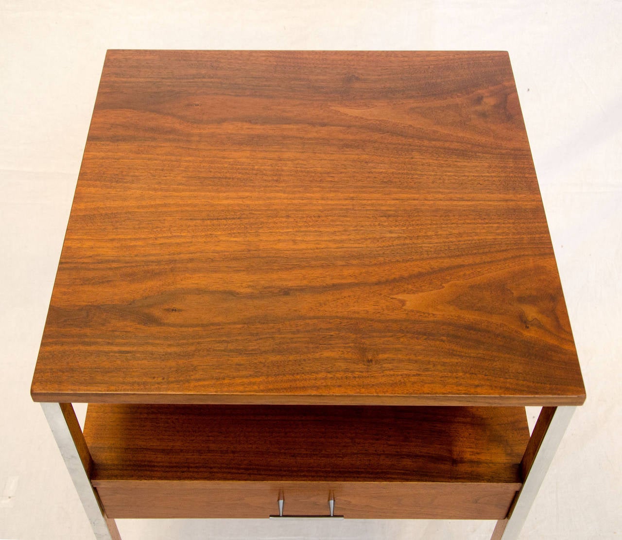 Paul McCobb Walnut Night Stand or End Table, Linear by Calvin In Excellent Condition In Crockett, CA