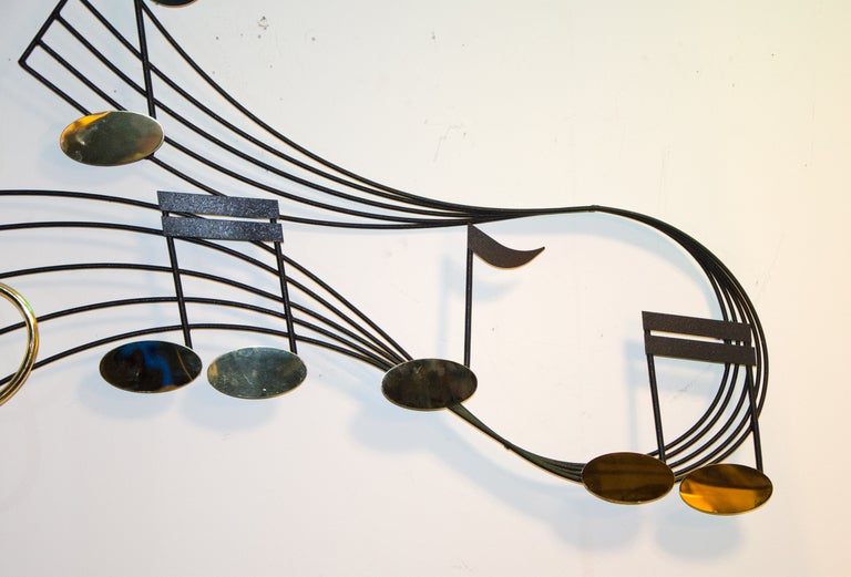 Metal Wall Sculpture Musical Notes In Excellent Condition In Crockett, CA