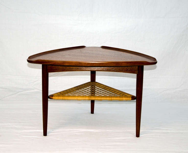 triangular end tables
