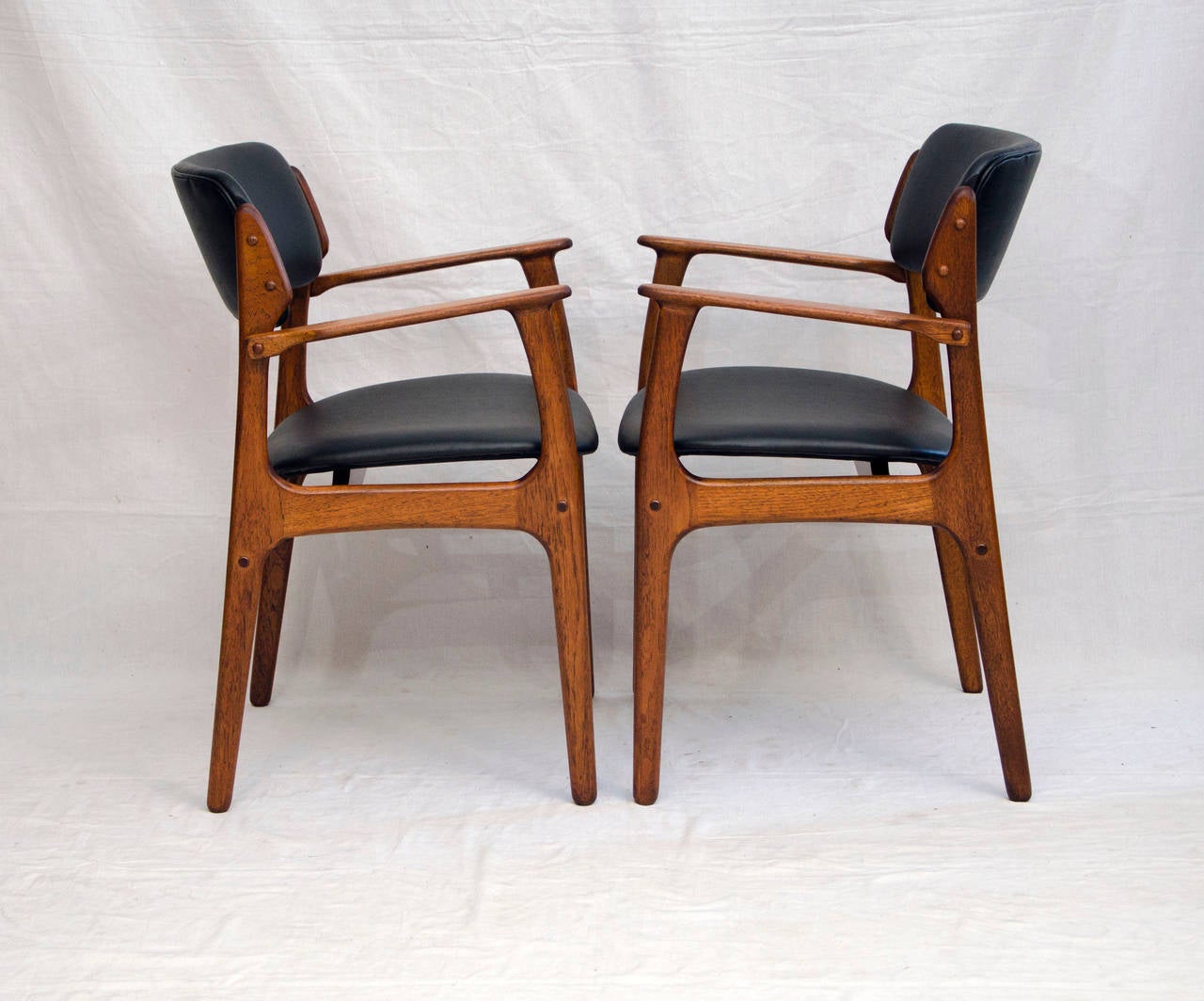 Set of 12 Danish Teak Dining Chairs by Erik Buck 1