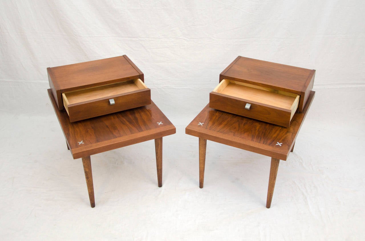 Pair of Walnut Mid Century End Tables - American of Martinsville 1