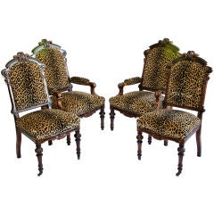 19th Century American Victorian Walnut Dining Chairs