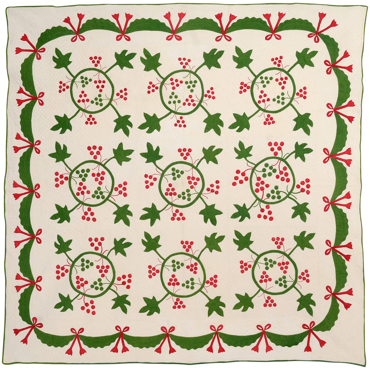 Grapes Applique Quilt with Swag and Tassel Border For Sale at 1stdibs