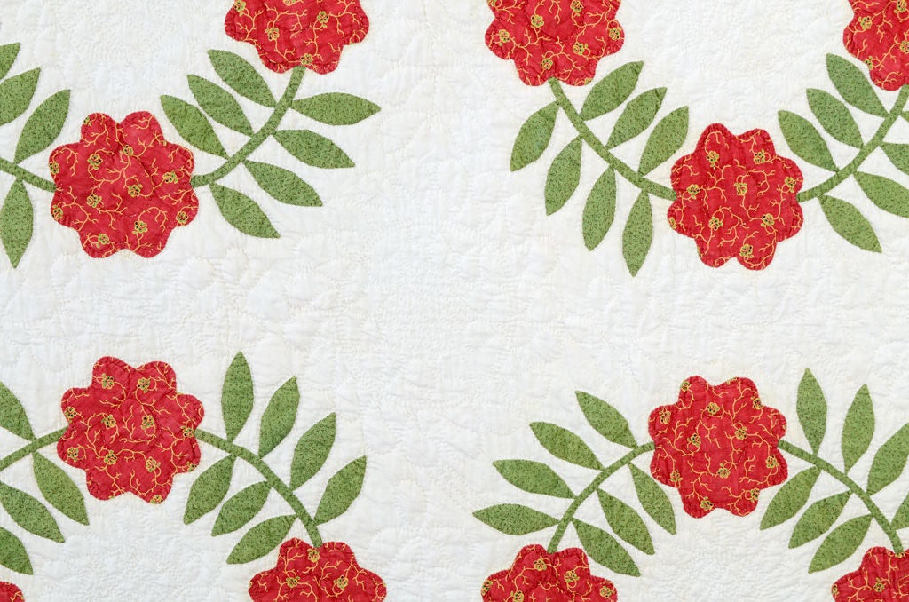 American Wreath of Roses Quilt