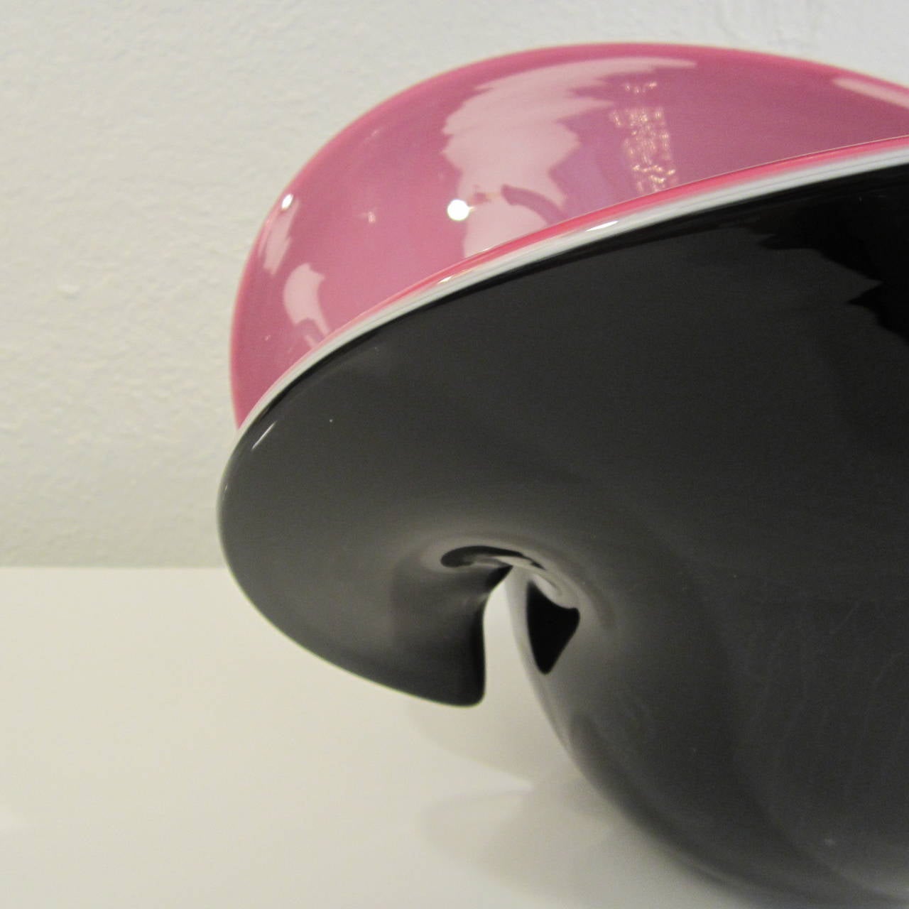 Formia Vetri Di Murano Large Handblown Glass Centerpiece Shell Bowl In Excellent Condition For Sale In Miami, FL